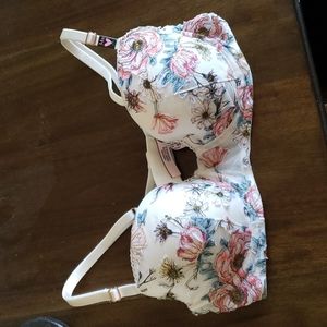 Victoria's Secret Dream Angels Floral Bra and Underwear Set